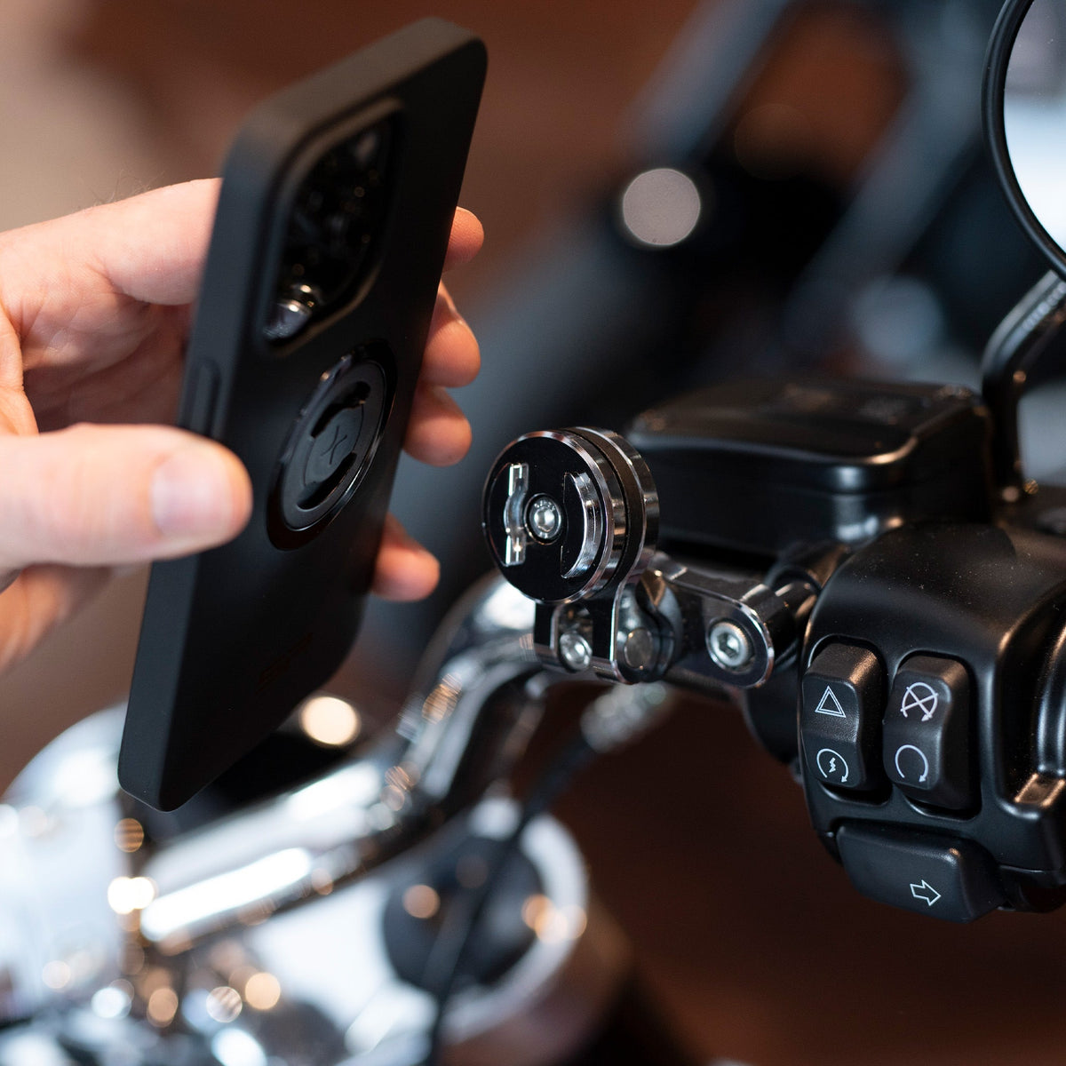Clutch Mount Pro